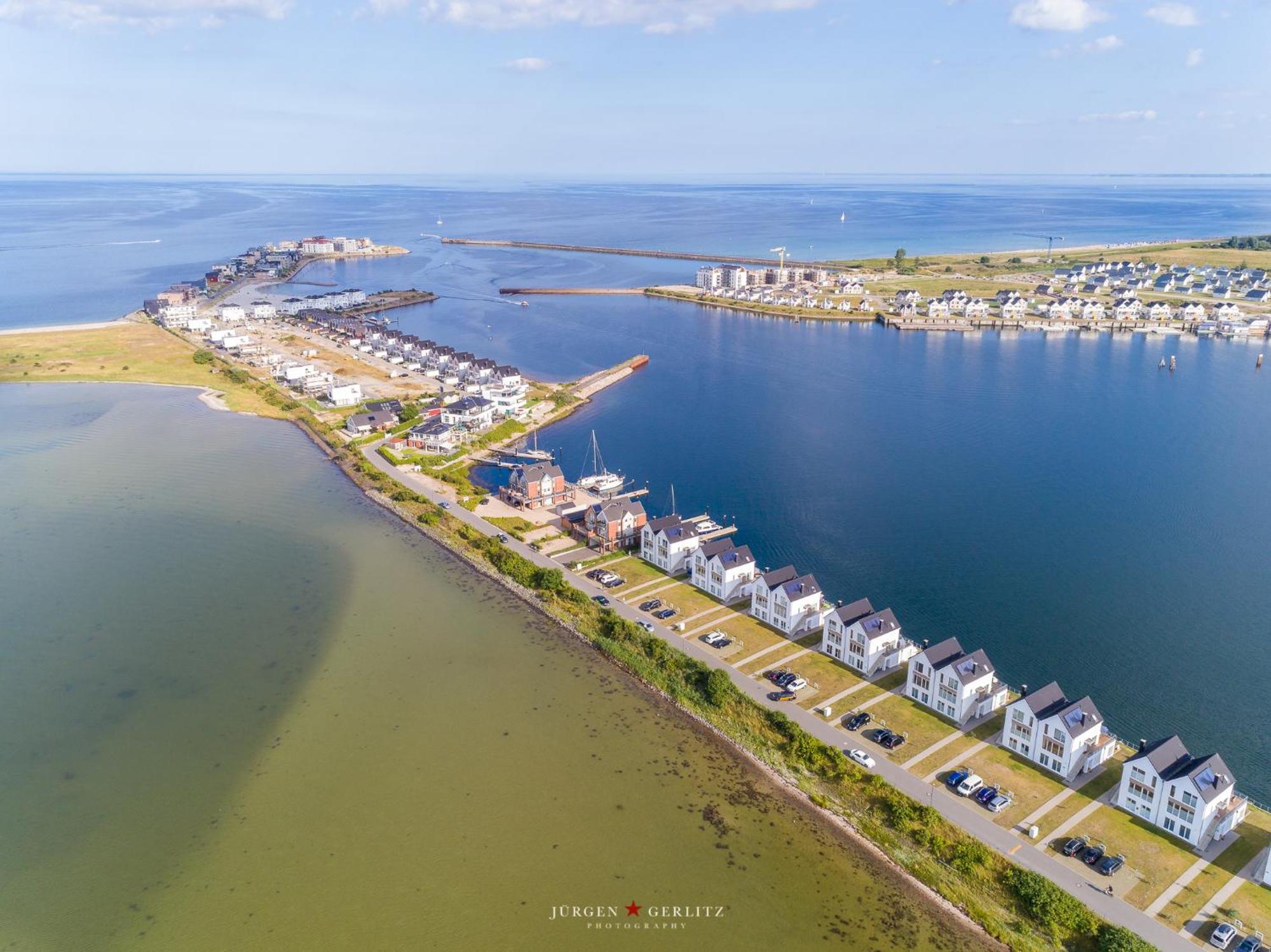 Apartment Quarterdeck